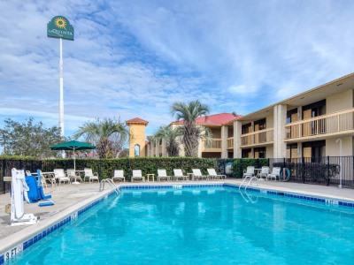 Lodge Super 8 By Wyndham